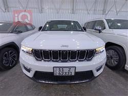 جیپ گراند شیرۆکی